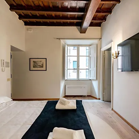 Apartment Piazza Del Popolo Mono